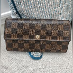 LV Damier Ebene Sarah Wallet